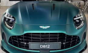 Nữ đại gia Hà Nội tậu xe thể thao Aston Martin DB12