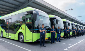 Vinbus khai trường tuyến buýt điện 43 kết nối nội thành với Đông Anh