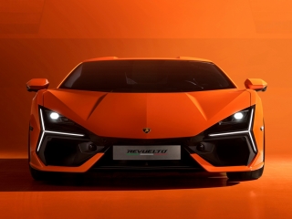 Gần 10 chiếc xe Lamborghini tụ tập ở Thành phố Hồ Chí Minh, Urus chiếm đa số, đủ màu sắc