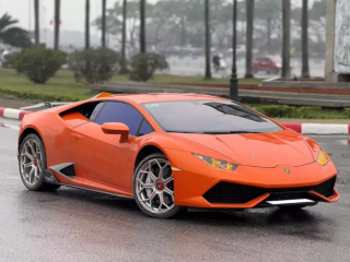 Tay chơi xe Bình Dương tậu siêu xe Lamborghini Huracan với giá hơn 9 tỷ đồng