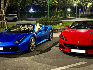 Cặp đôi siêu xe Ferrari mui trần đỉnh cao ở Hà Nội
