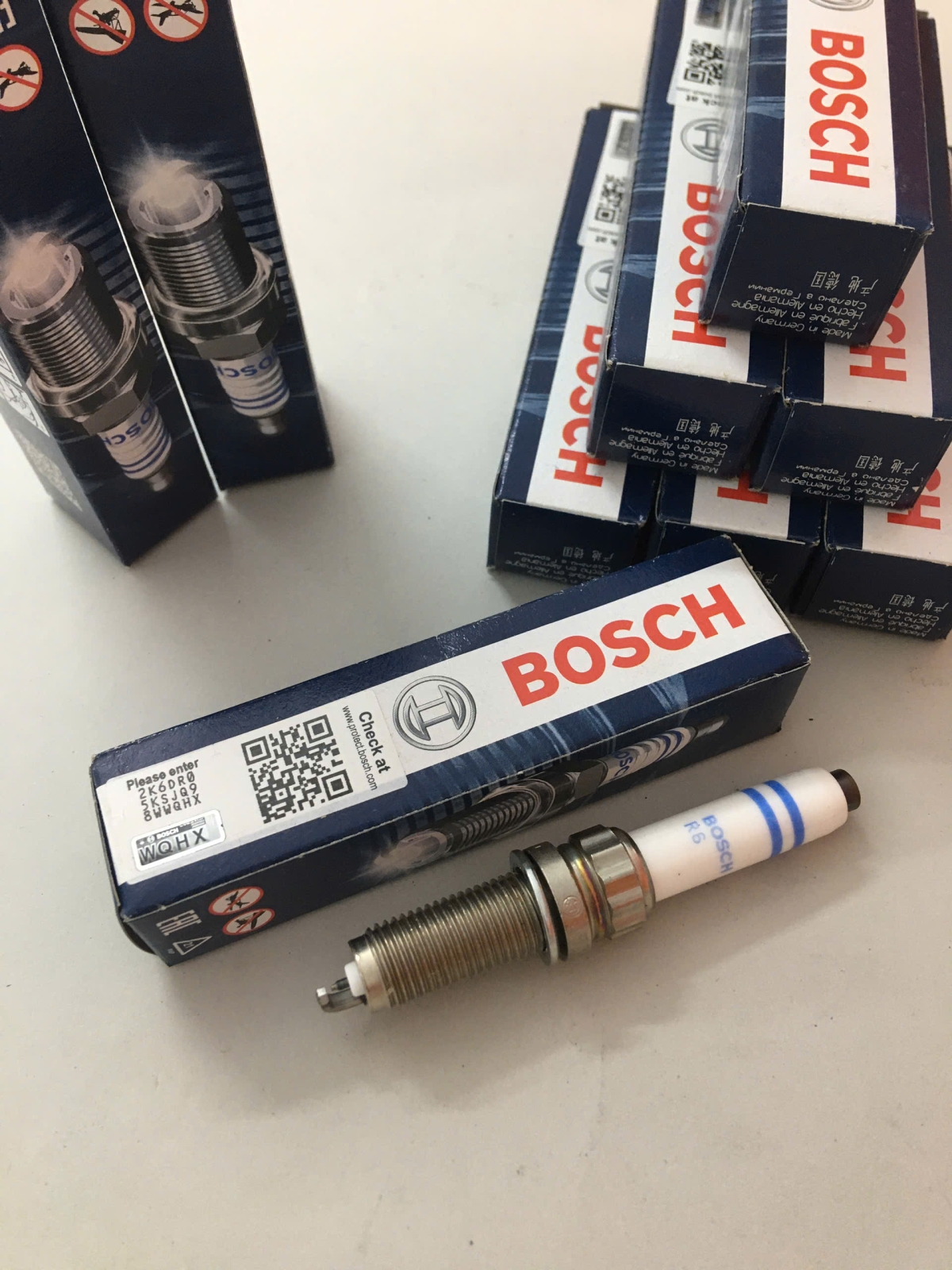 Bugi Bosch Double Platinum BMW 0242145555 ZR5SPP3320
