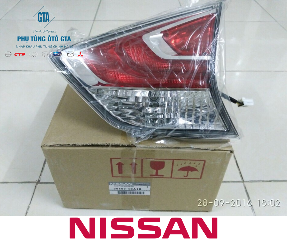 Đèn hậu trong RH xtrail T32 15-20, cụm